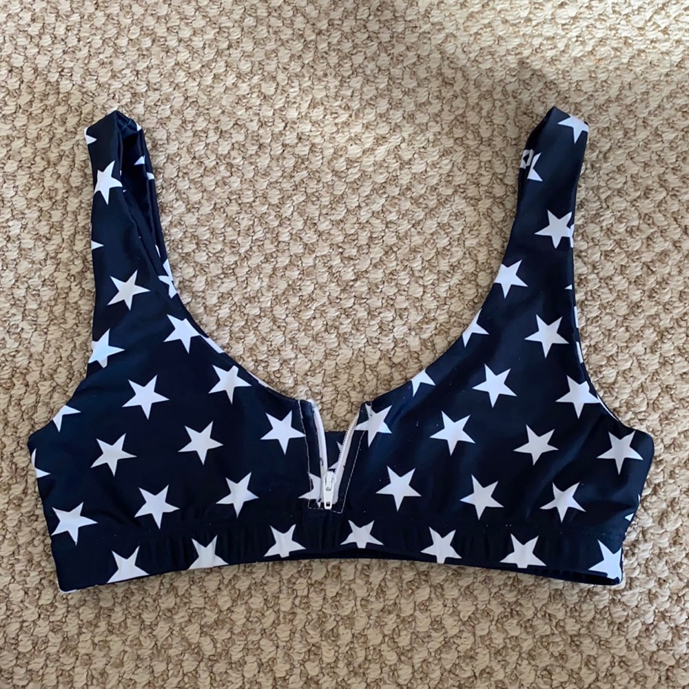 Stone Fox Swim Top! Size M
